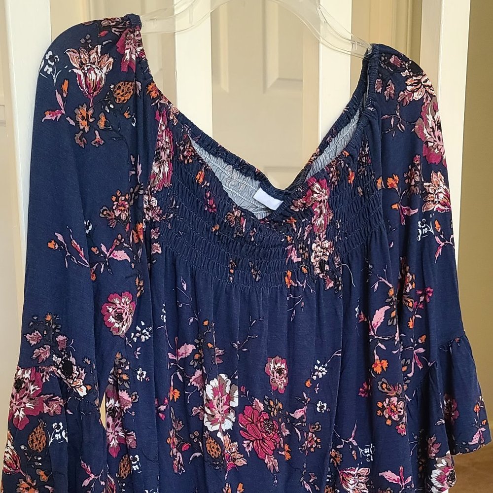 LUQ Julliet Chochet Detailed Smocked Knit Top